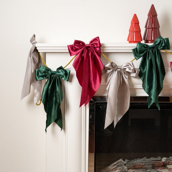 180cm Satin Ruby, Silver and Green Bow Garland