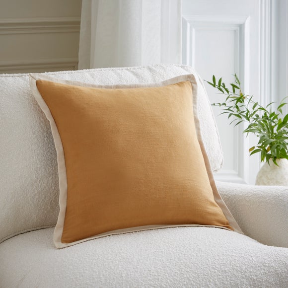 Oxford Edge Square Cushion