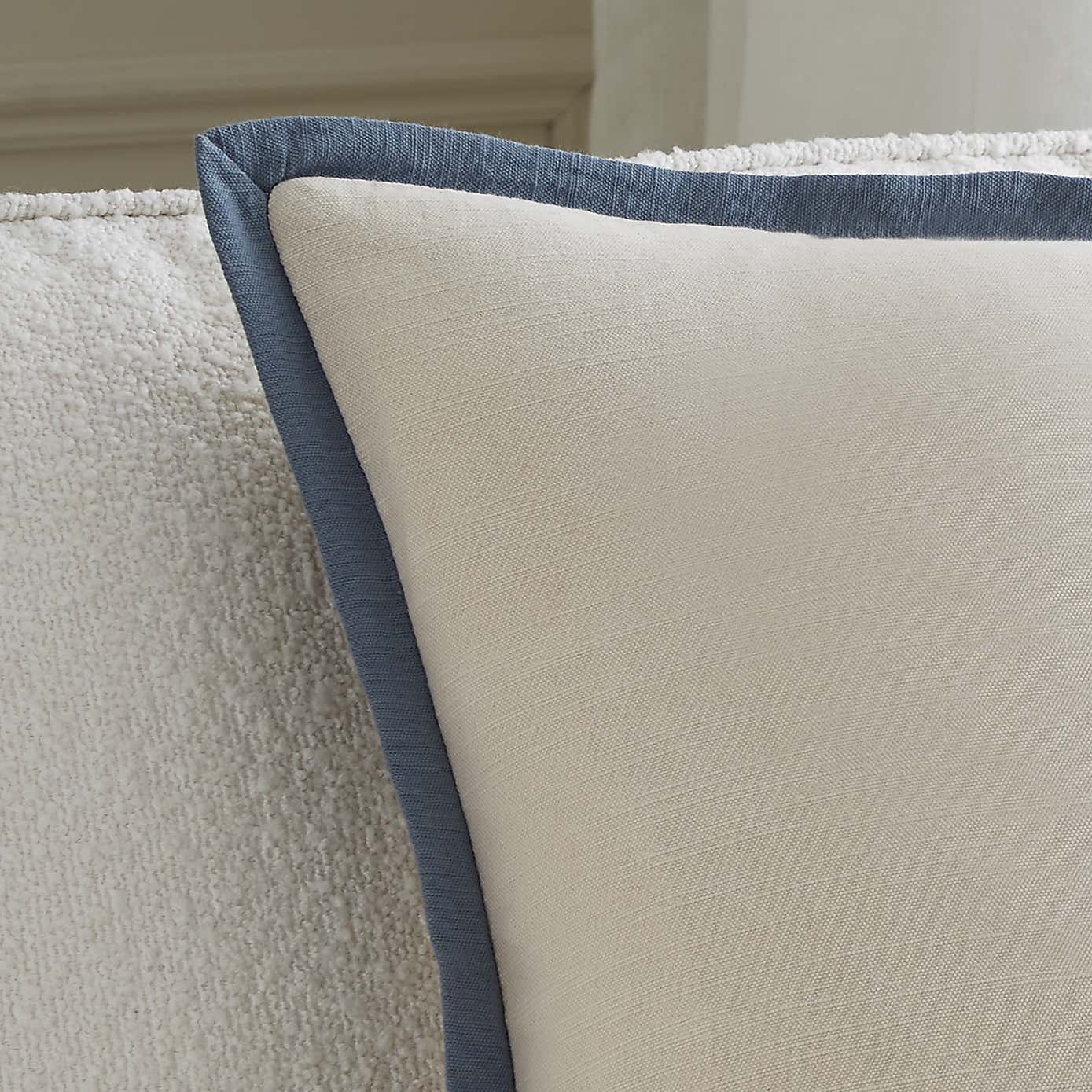 Carousel zoom image position 2 of 5