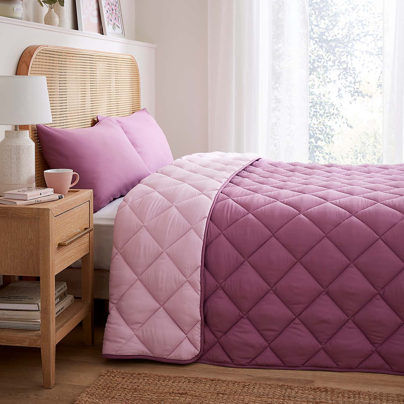 Carousel zoom image position 1 of 3