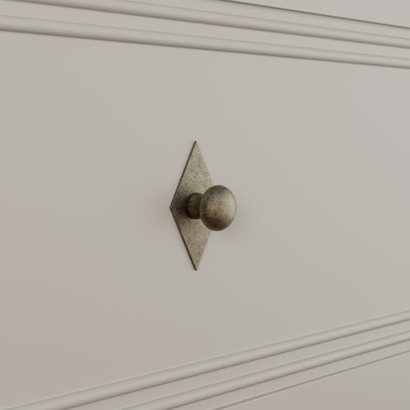 Carousel navigation image position 3 of 7