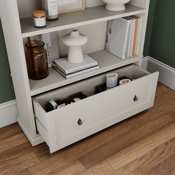 Carousel navigation image position 4 of 7