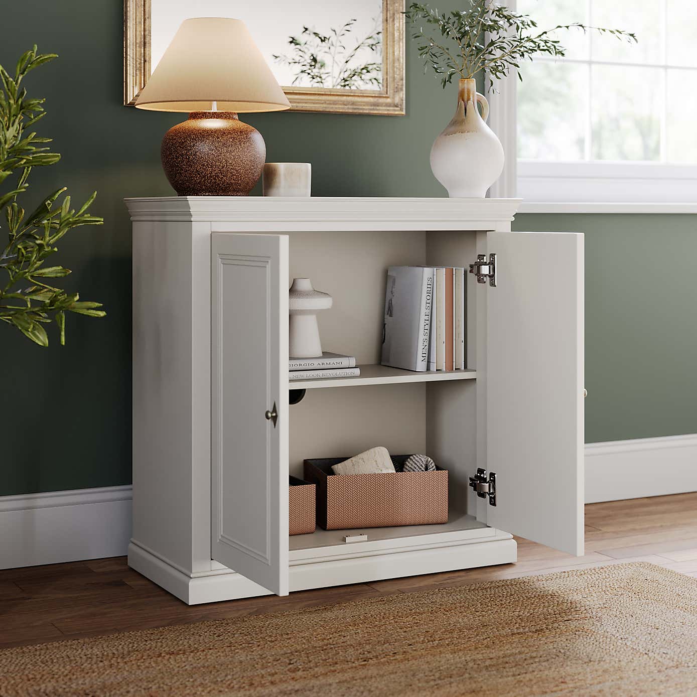 Carousel zoom image position 2 of 7