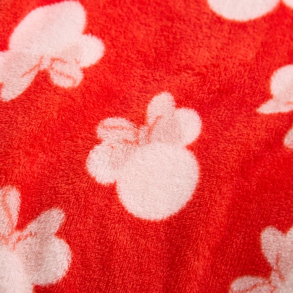 Carousel navigation image position 2 of 3