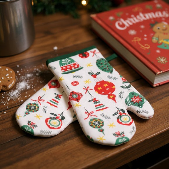 Dexam Set of 2 Christmas Baubles Cotton Gauntlets