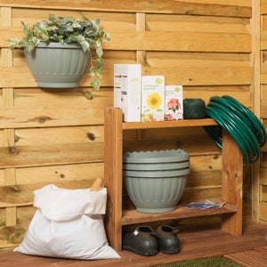 Etruscan Pack Of 4 Wall Basket Plant Pots