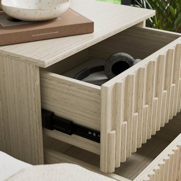 Carousel navigation image position 3 of 9