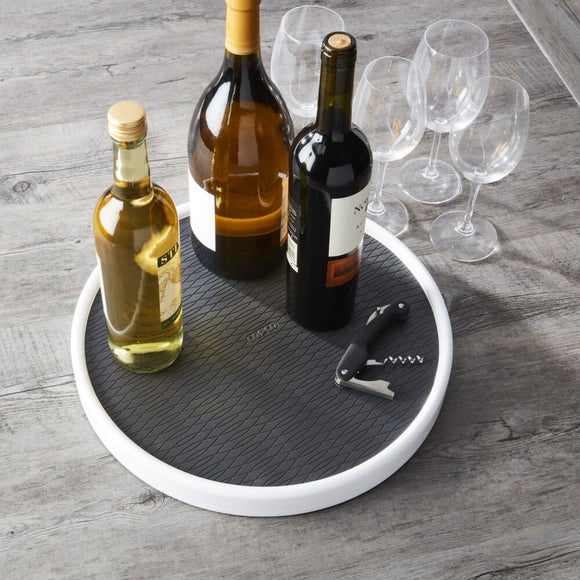 Carousel navigation image position 3 of 8