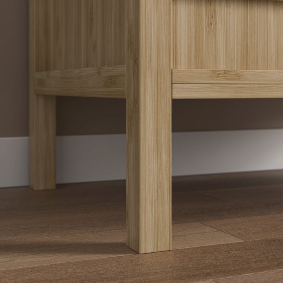 Carousel navigation image position 5 of 7