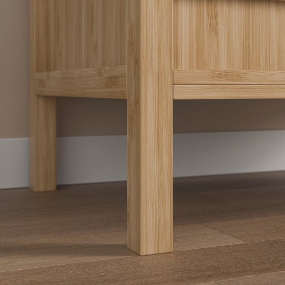 Carousel navigation image position 5 of 8