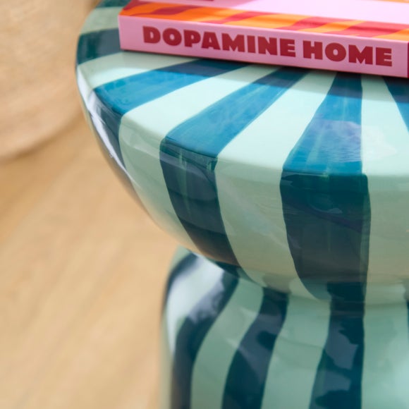 Carousel navigation image position 2 of 5