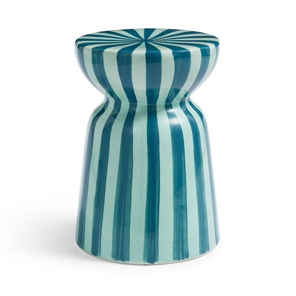 Carousel navigation image position 4 of 5