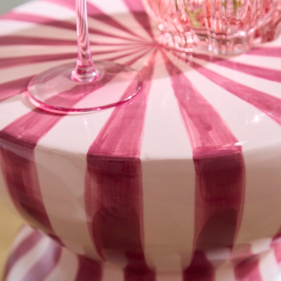 Carousel navigation image position 3 of 5