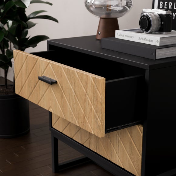 Carousel navigation image position 4 of 8