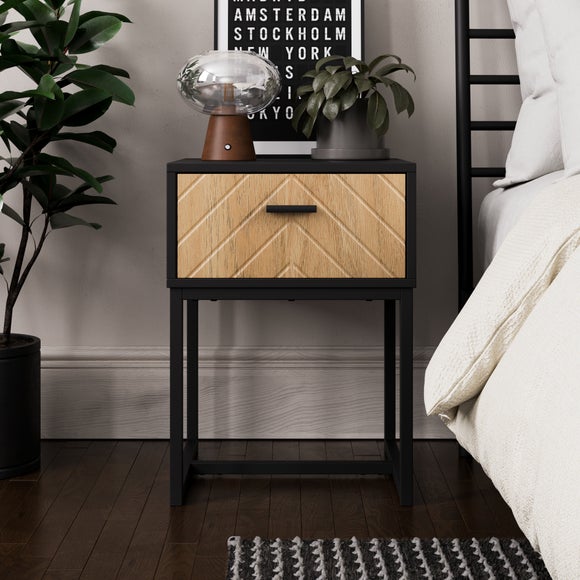 Nixon 1 Drawer Bedside Table