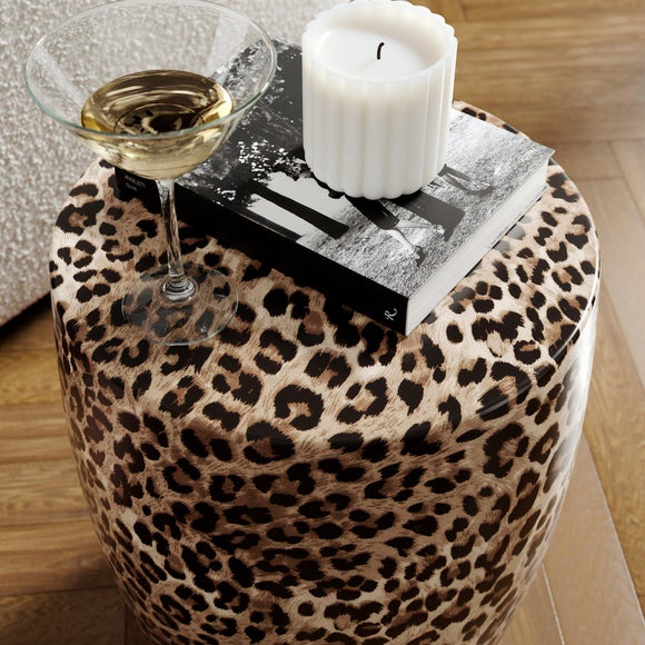 Carousel navigation image position 2 of 8