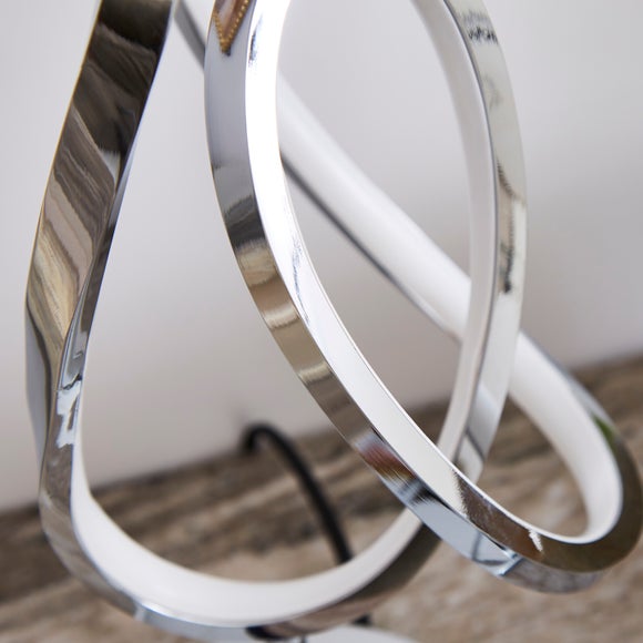 Carousel navigation image position 3 of 5