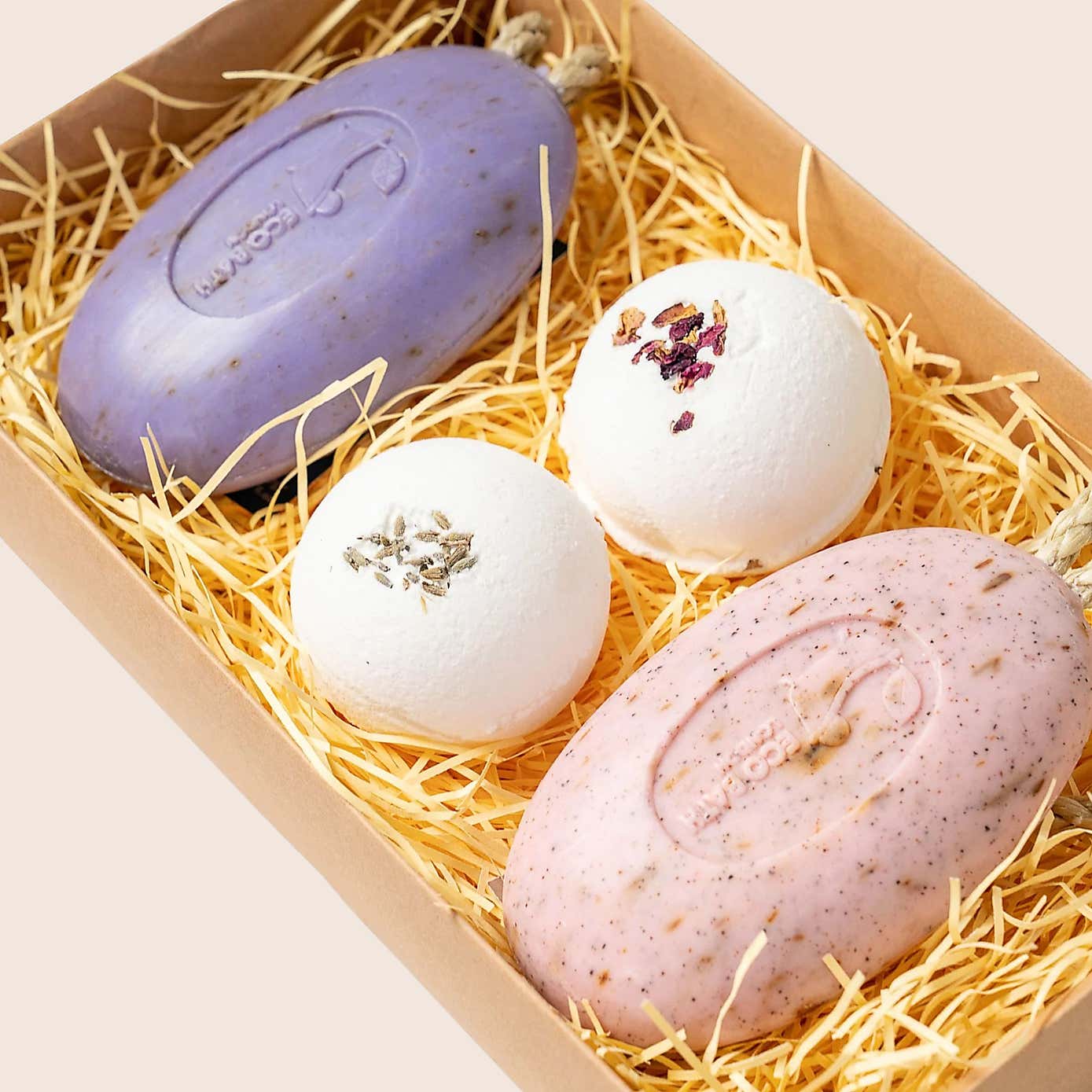 Carousel zoom image position 2 of 3