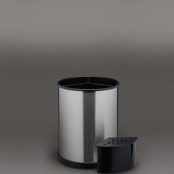 Carousel navigation image position 2 of 4