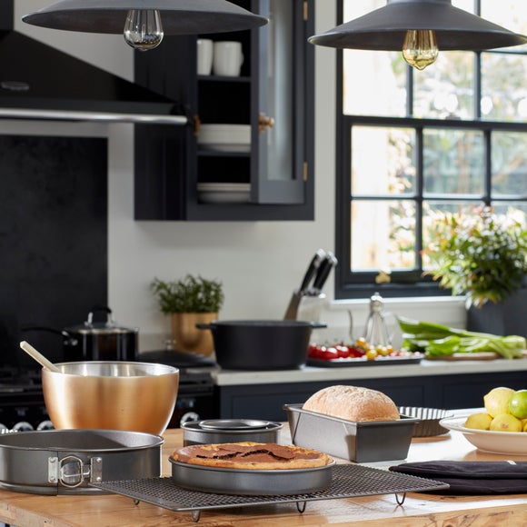 Carousel navigation image position 2 of 4