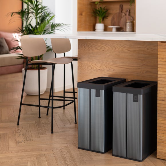 Carousel navigation image position 4 of 11