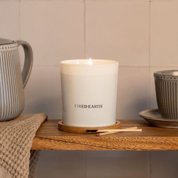 View Fired Earth White Tea & Pomegranate Candle View Fired Earth White Tea & Pomegranate Candle