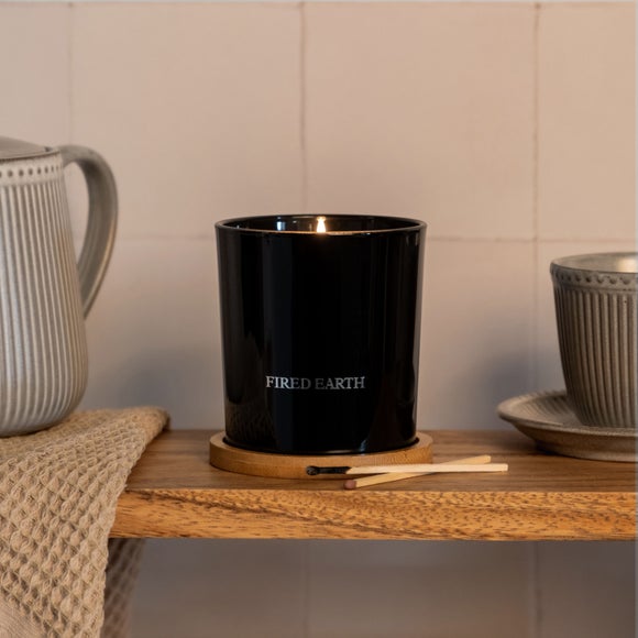 Fired Earth Black Tea & Jasmine Candle