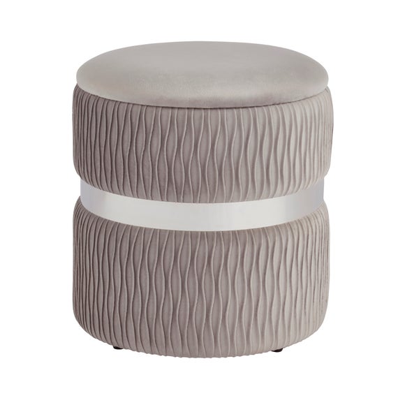 Carousel navigation image position 4 of 6