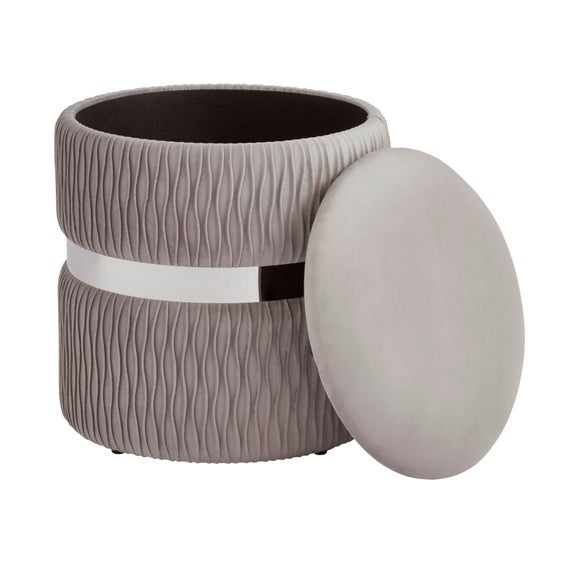 Carousel navigation image position 5 of 6