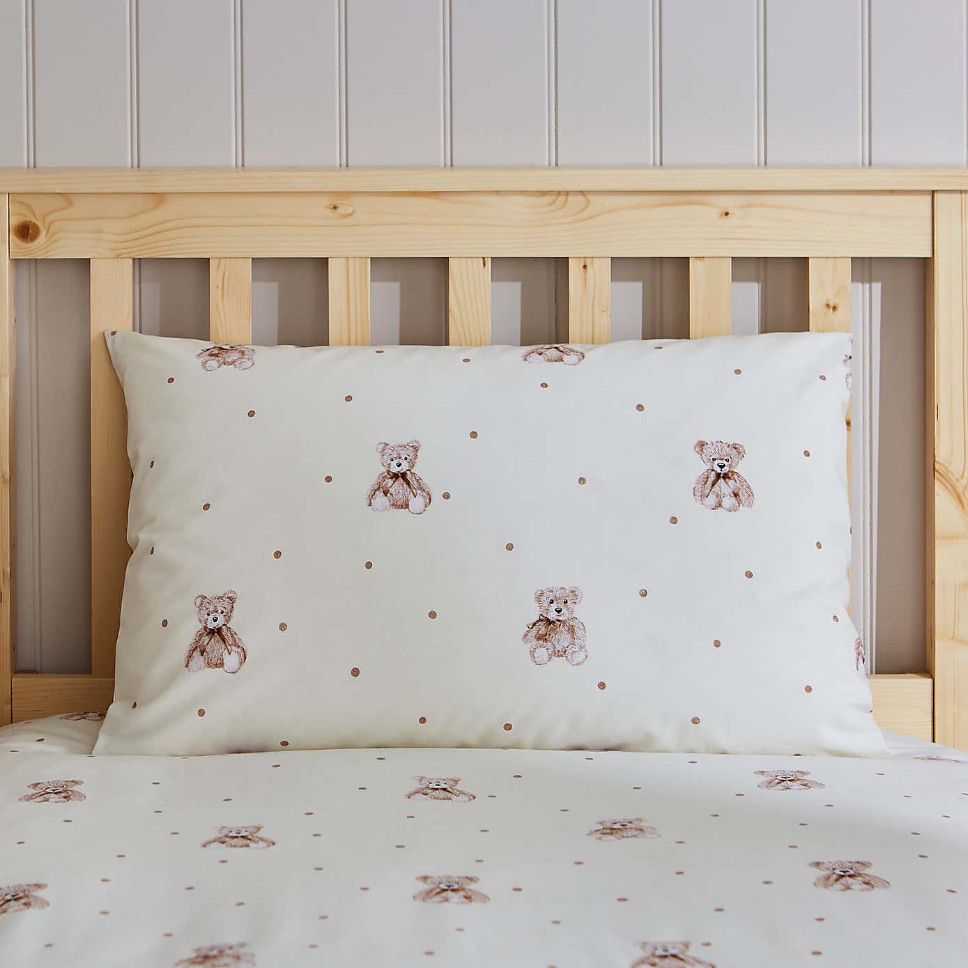 Carousel zoom image position 2 of 6