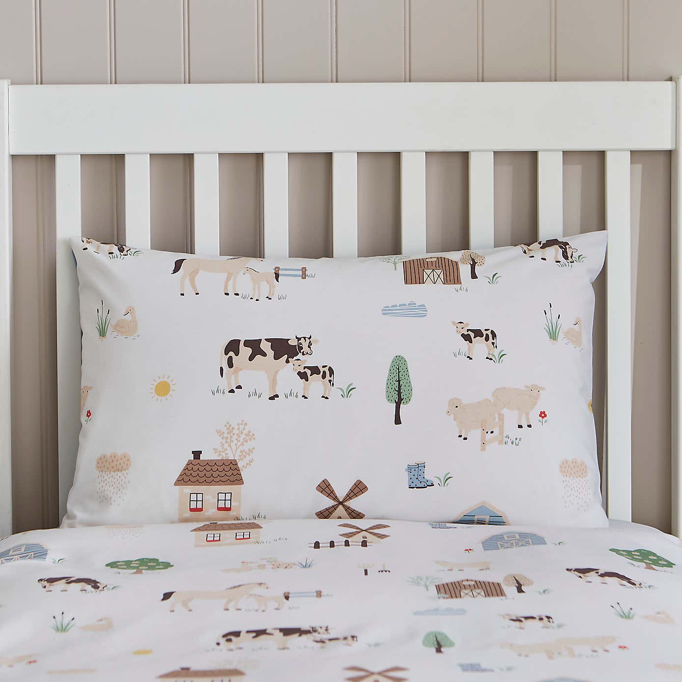 Carousel zoom image position 2 of 6