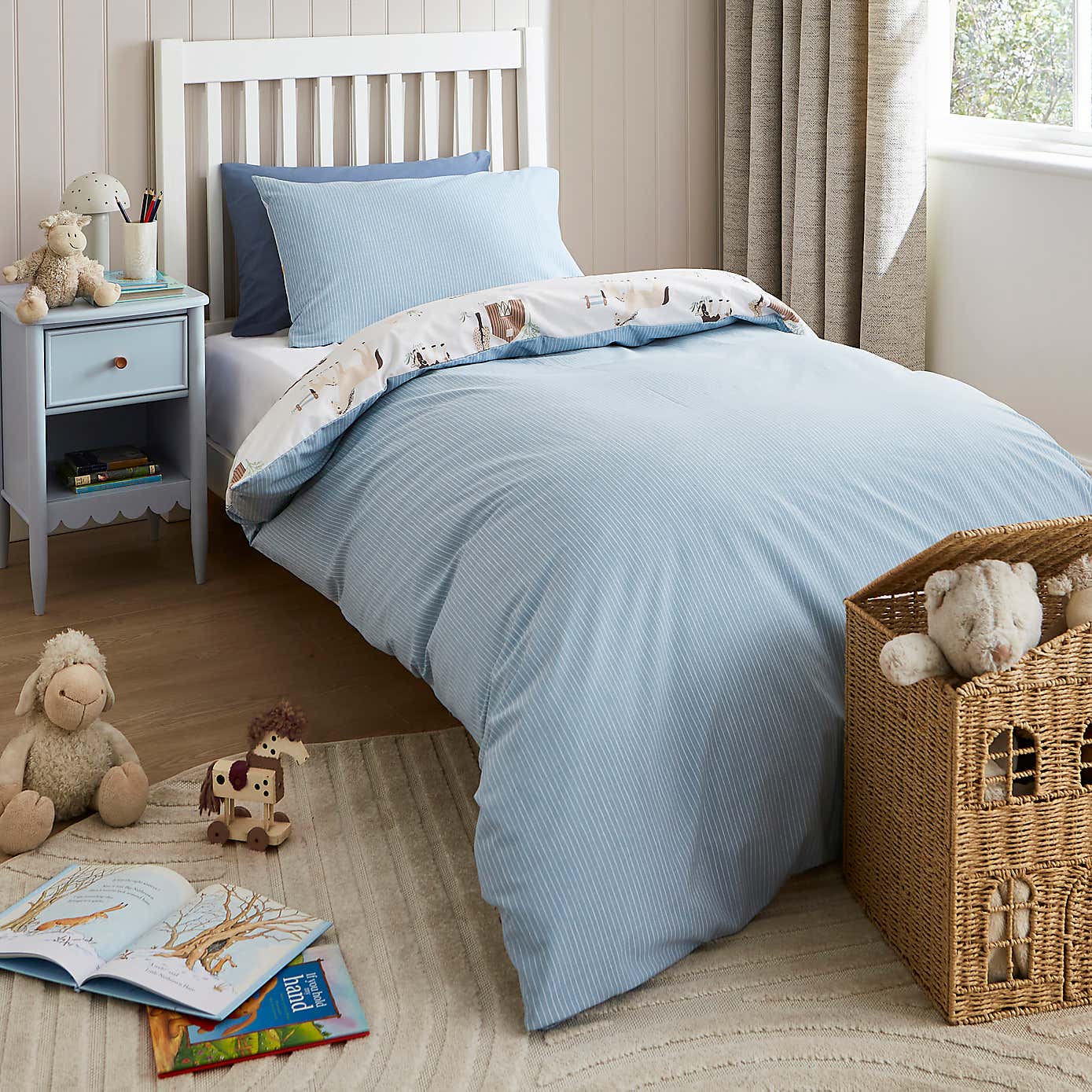 Carousel zoom image position 3 of 6