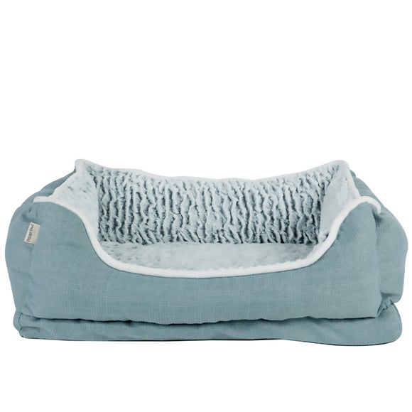 Dream Paws Pet Bed