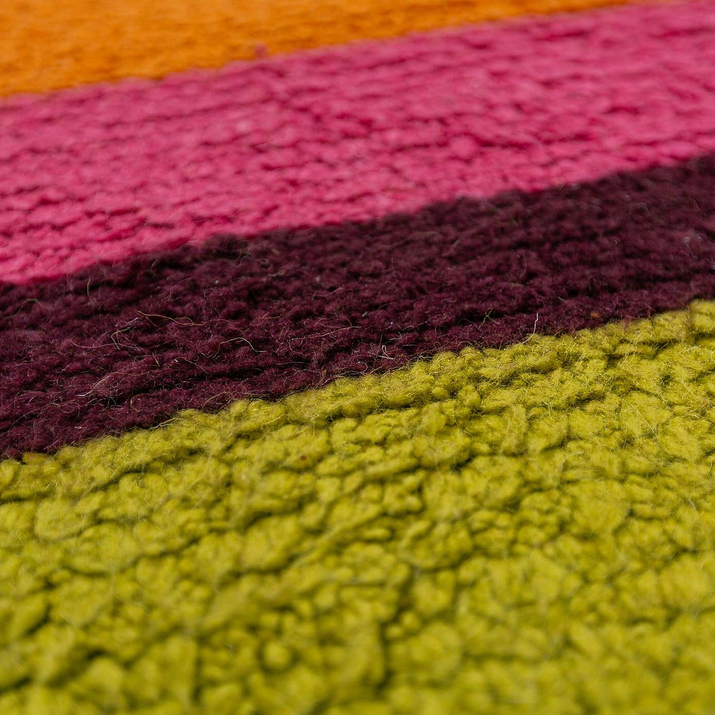 Carousel zoom image position 2 of 7