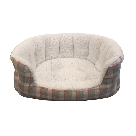 Click to view product details and reviews for Dream Paws Cuddle Pet Bed. Click to view product details and reviews for Dream Paws Cuddle Pet Bed.