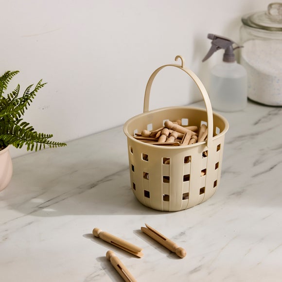 Aura Oval Peg Basket