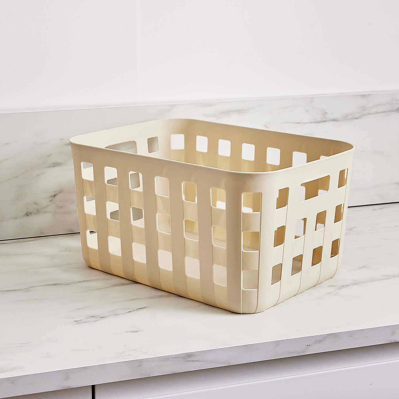 Carousel zoom image position 1 of 2