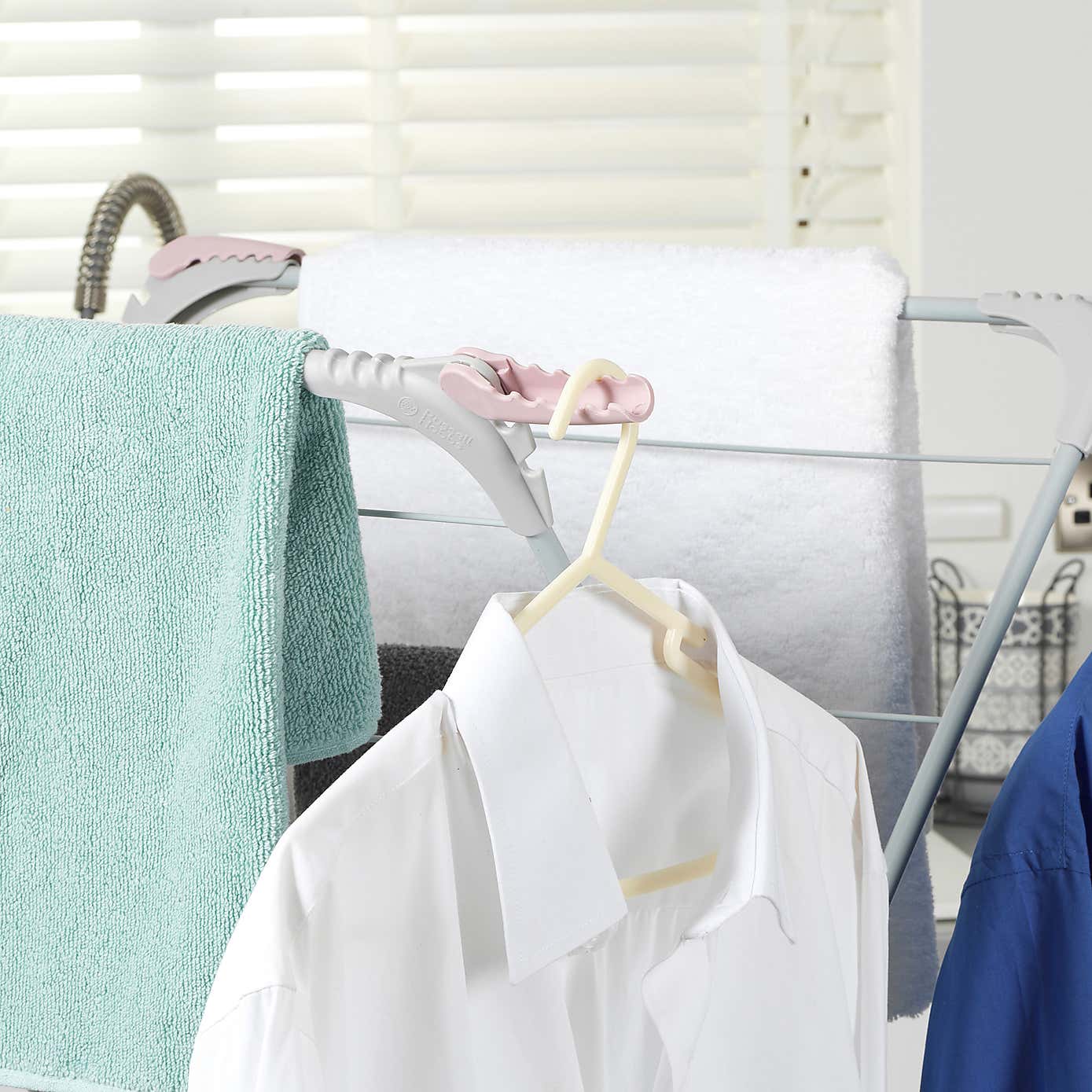 Carousel zoom image position 3 of 7