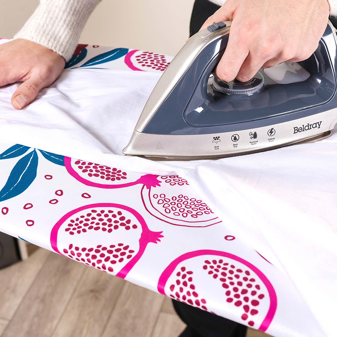 Carousel zoom image position 3 of 6