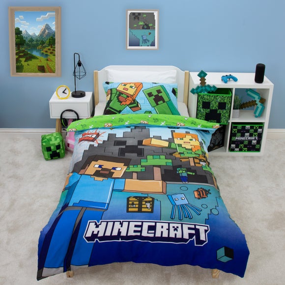 Minecraft Levels Polycotton Duvet Cover & Pillowcase Set