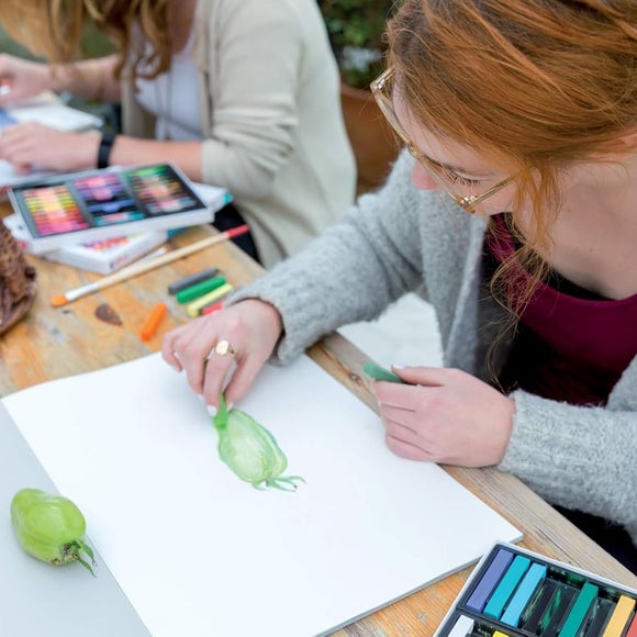 Carousel navigation image position 2 of 3