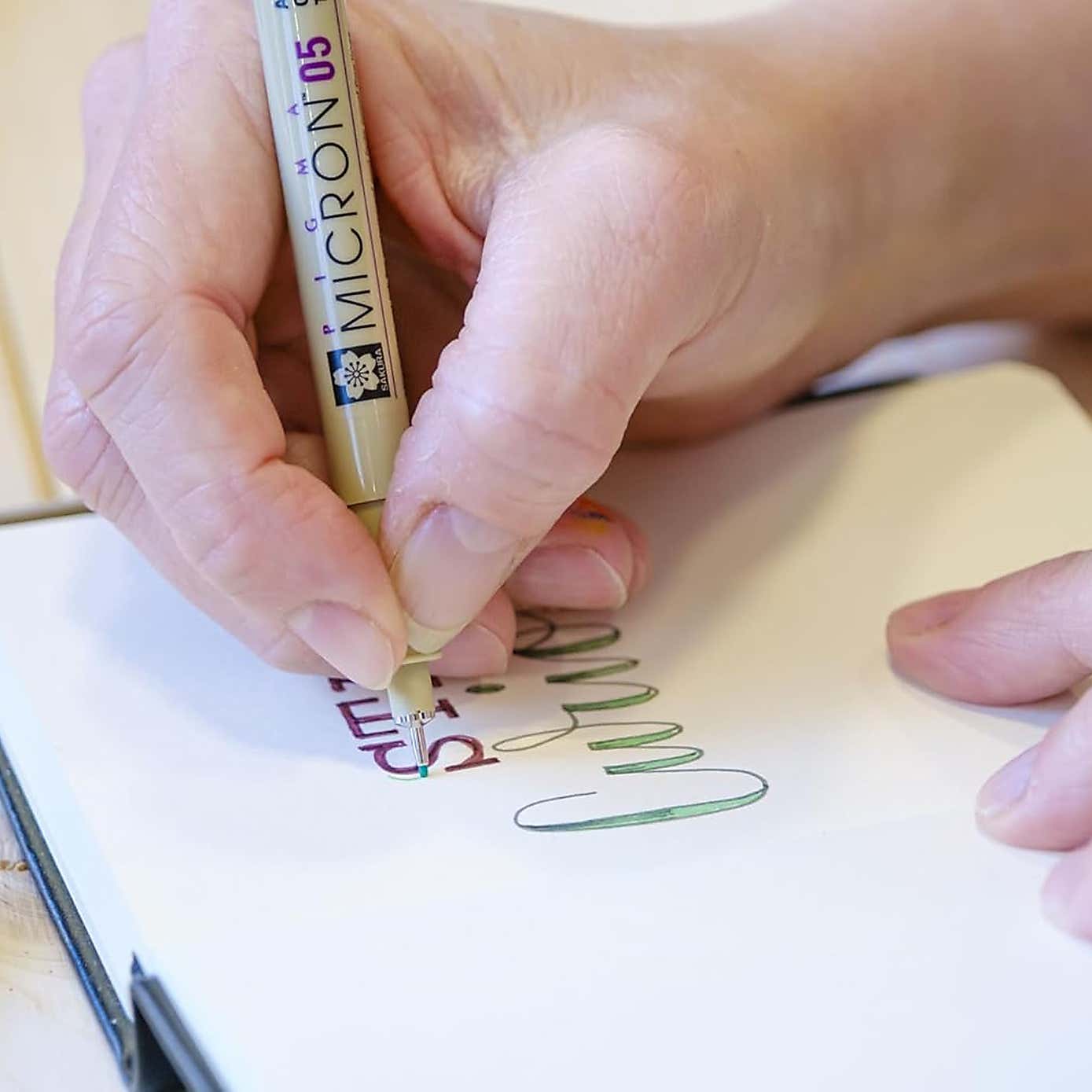 Carousel zoom image position 2 of 3