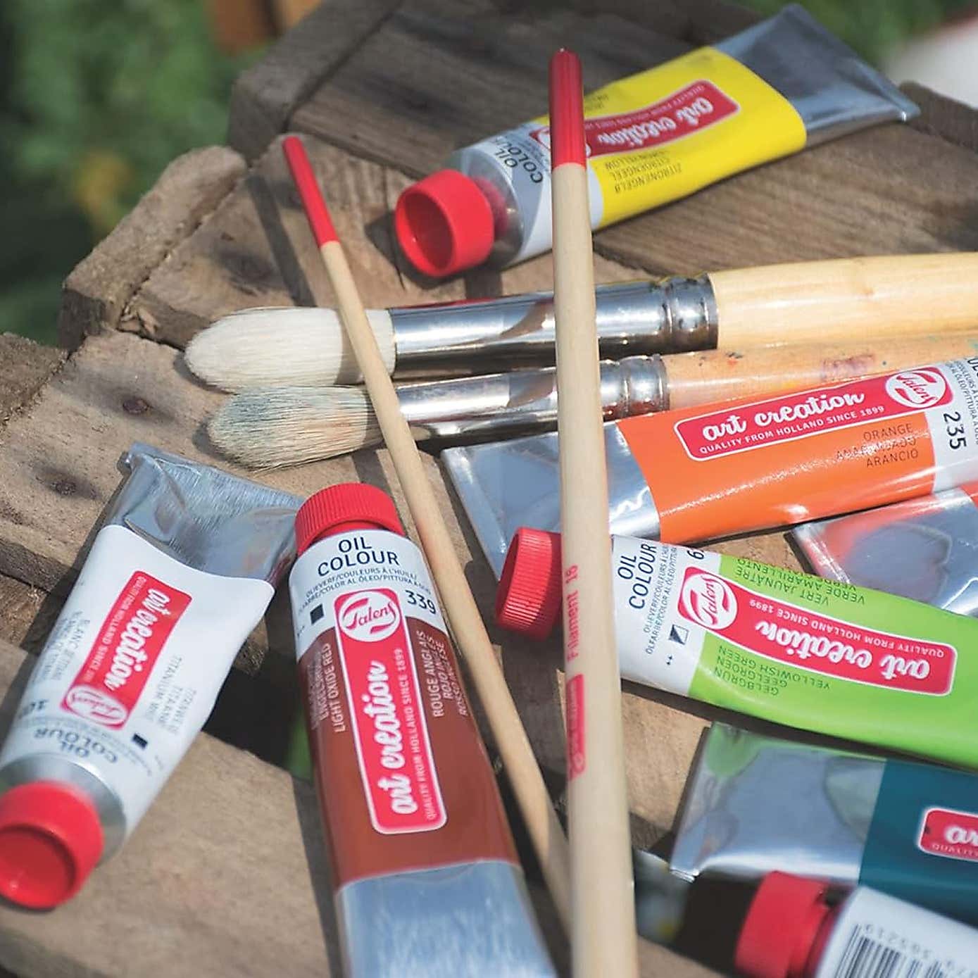 Carousel zoom image position 2 of 3