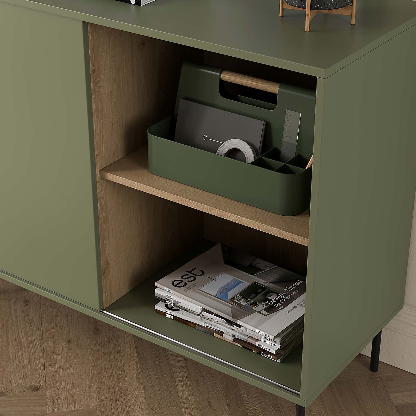 Carousel zoom image position 4 of 8