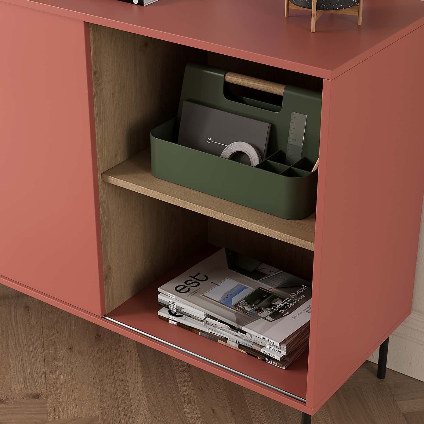 Carousel zoom image position 4 of 8