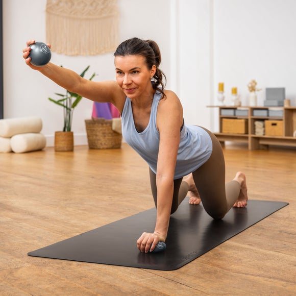 Carousel navigation image position 2 of 5