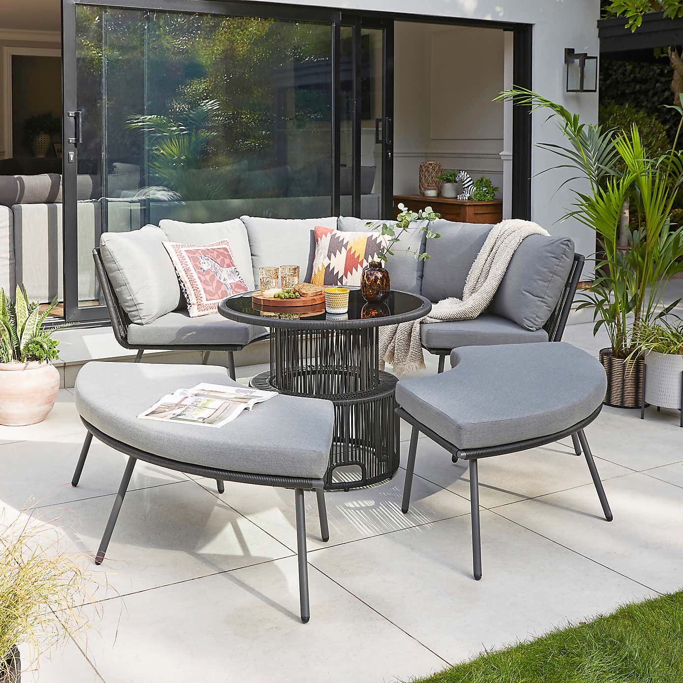 Carousel zoom image position 2 of 10