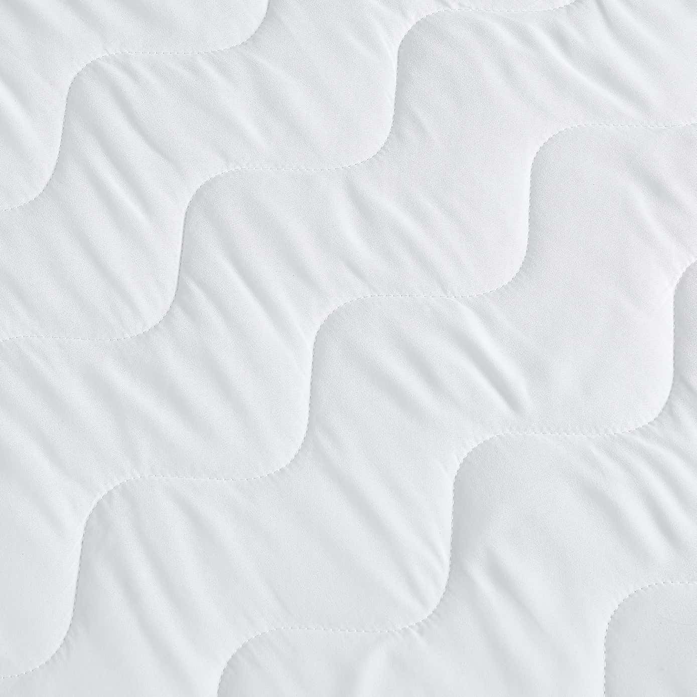 Carousel zoom image position 4 of 4