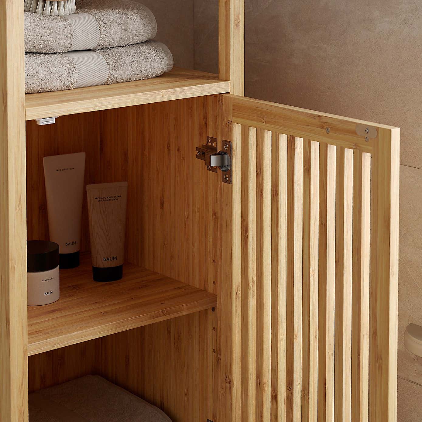 Carousel zoom image position 4 of 8