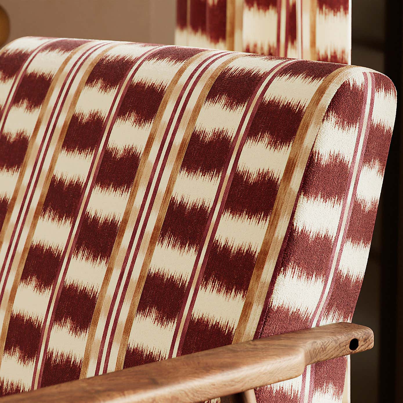 Carousel zoom image position 3 of 7